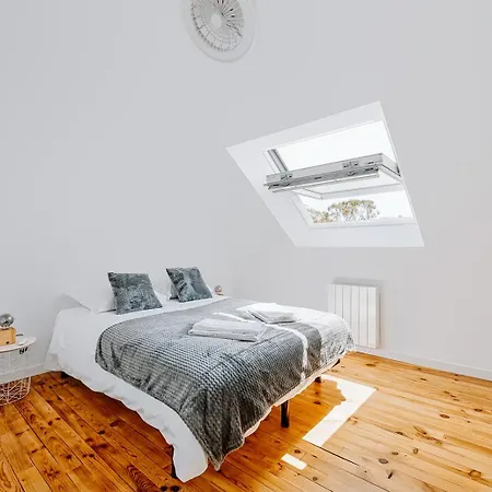 Maison Avec Terrasse - A Pied A Carteret