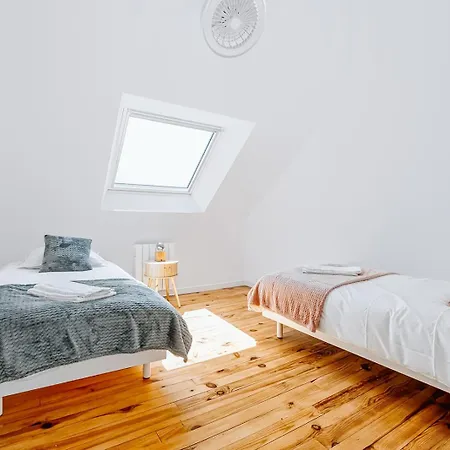 Holiday home Maison Avec Terrasse - A Pied A Carteret *